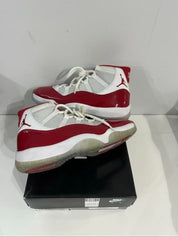 Jordan 11 Retro Cherry (2022) - Pre-Owned Size 9