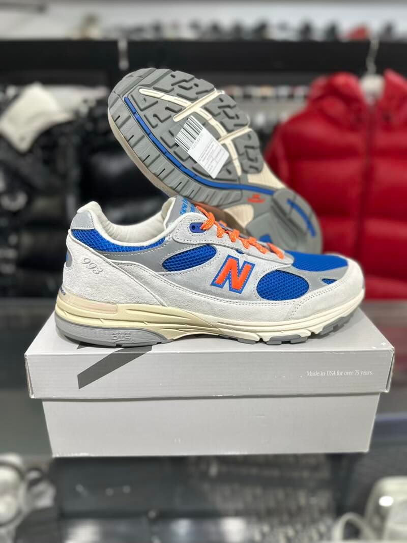 New Balance 993 MiUSA Kith Madison Square Garden Ancient Scroll - Lightly Used Size 12