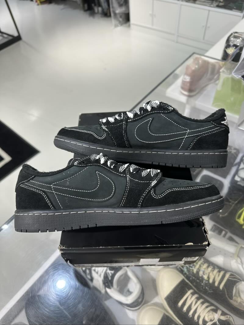 Jordan 1 Retro Low OG SP Travis Scott Black Phantom - Pre-Owned Size 9.5