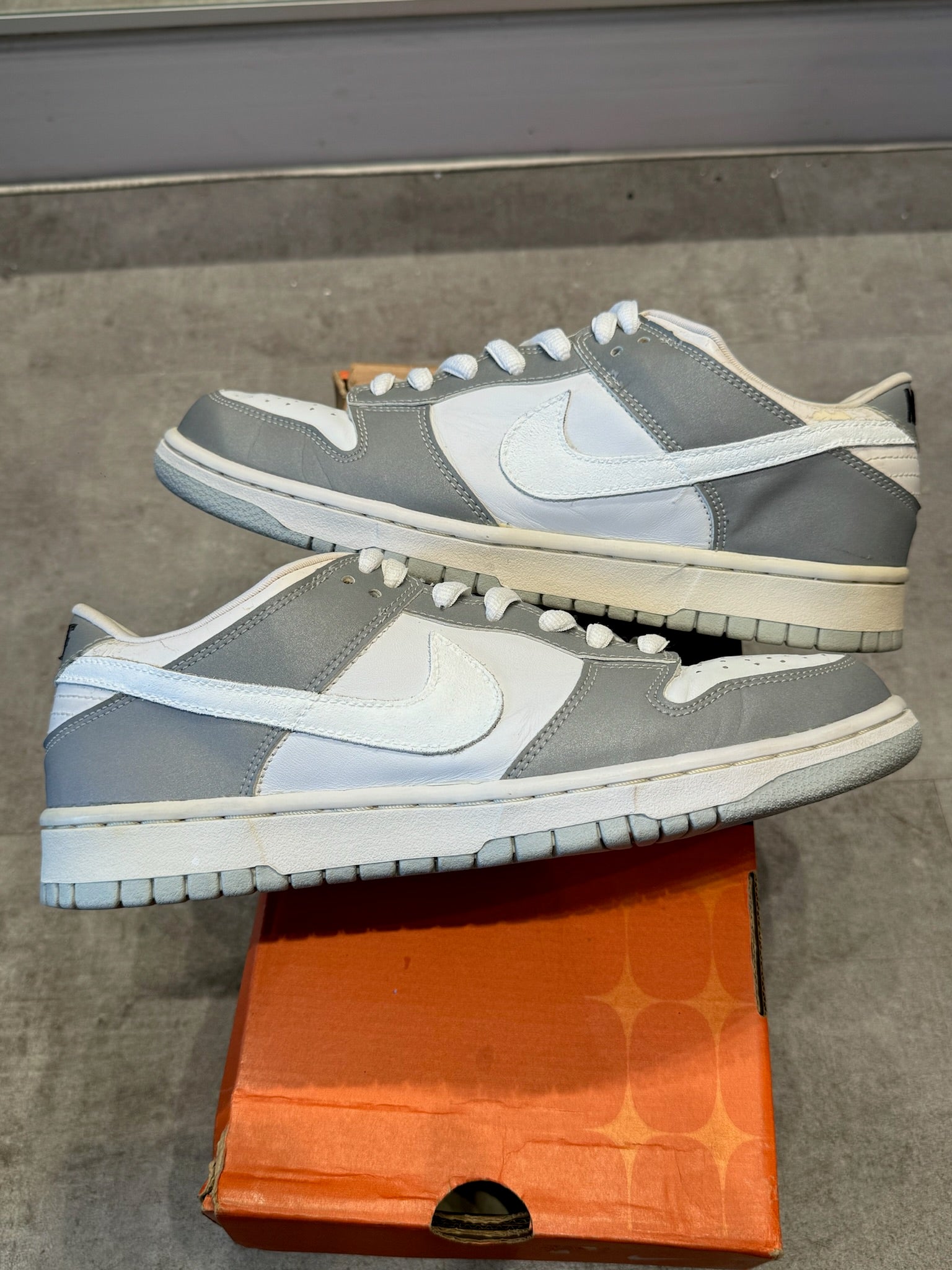 Nike Dunk Low Pro B White 3M - Pre-Owned Size 9.5