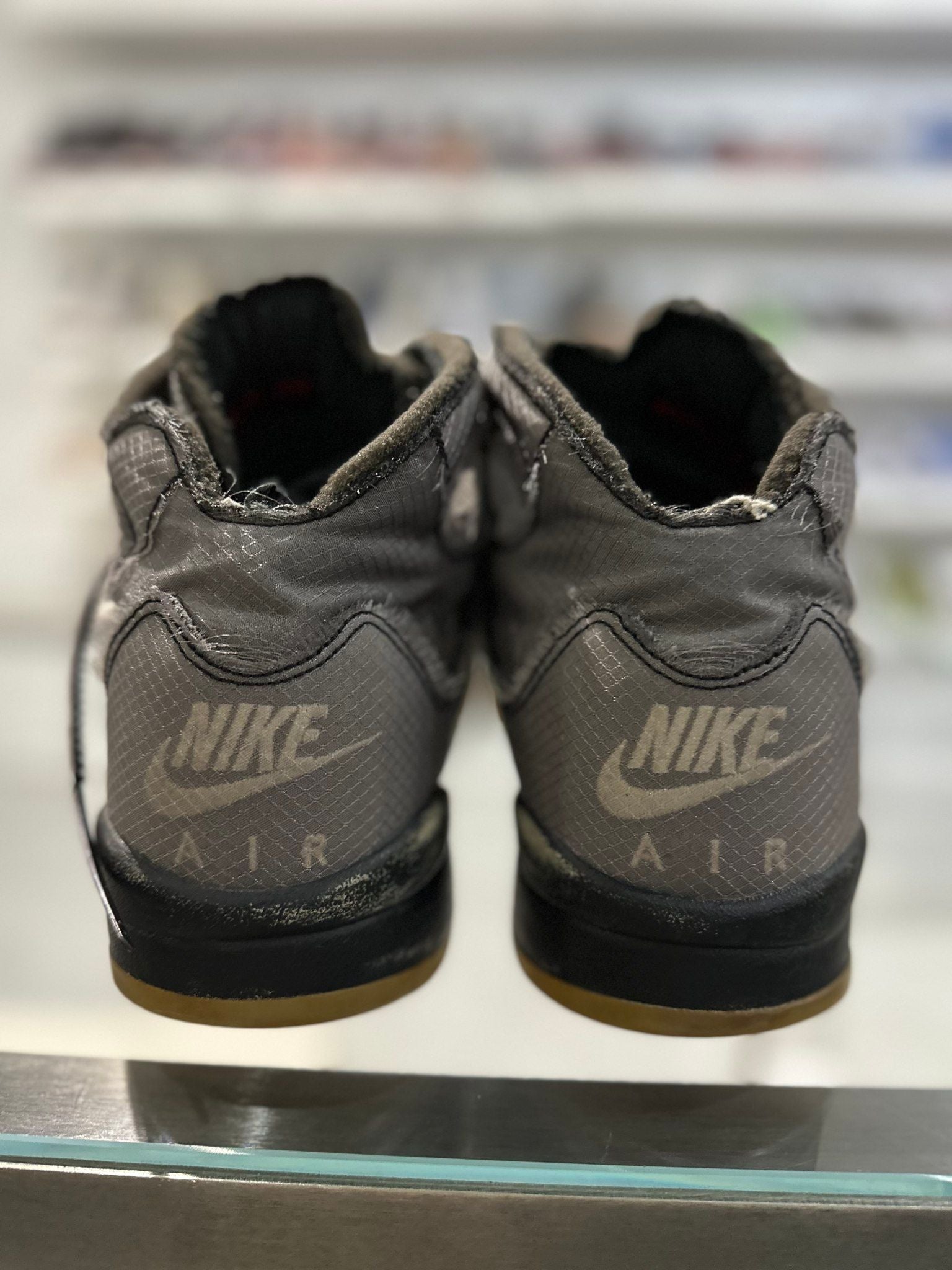 Jordan 5 Retro Off-White Muslin - Pre-Owned Size 11 (No original box)