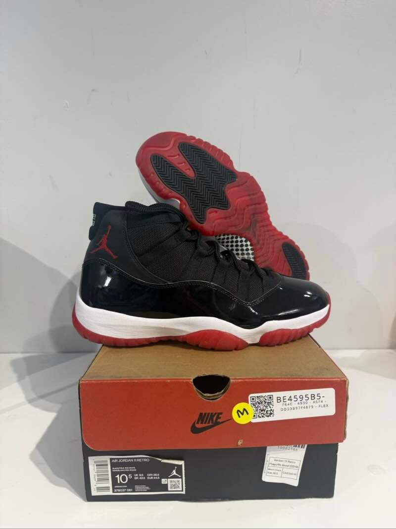 Jordan 11 Retro Playoffs Bred (2019) - Worn Once Size 10.5