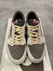 Jordan 1 Retro Low OG SP Travis Scott Reverse Mocha - Pre-Owned Size 9