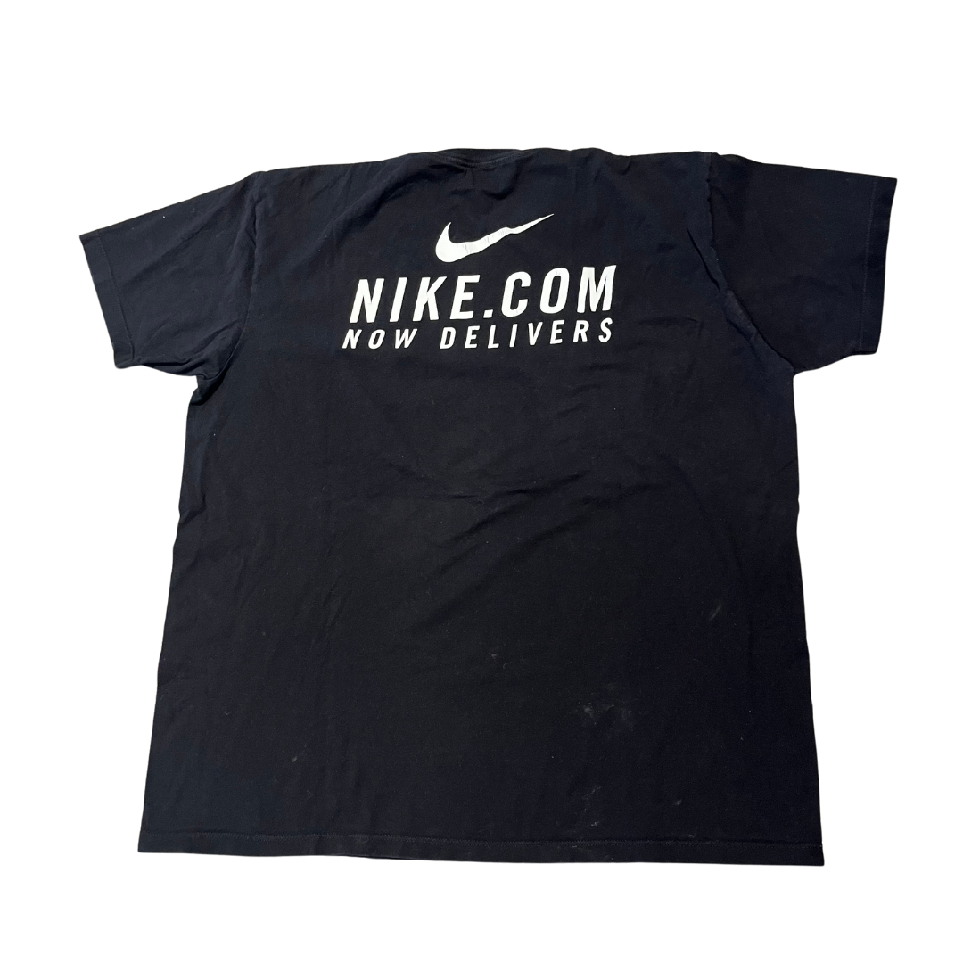Vintage Black Nike.com Now Delivers! Tee
