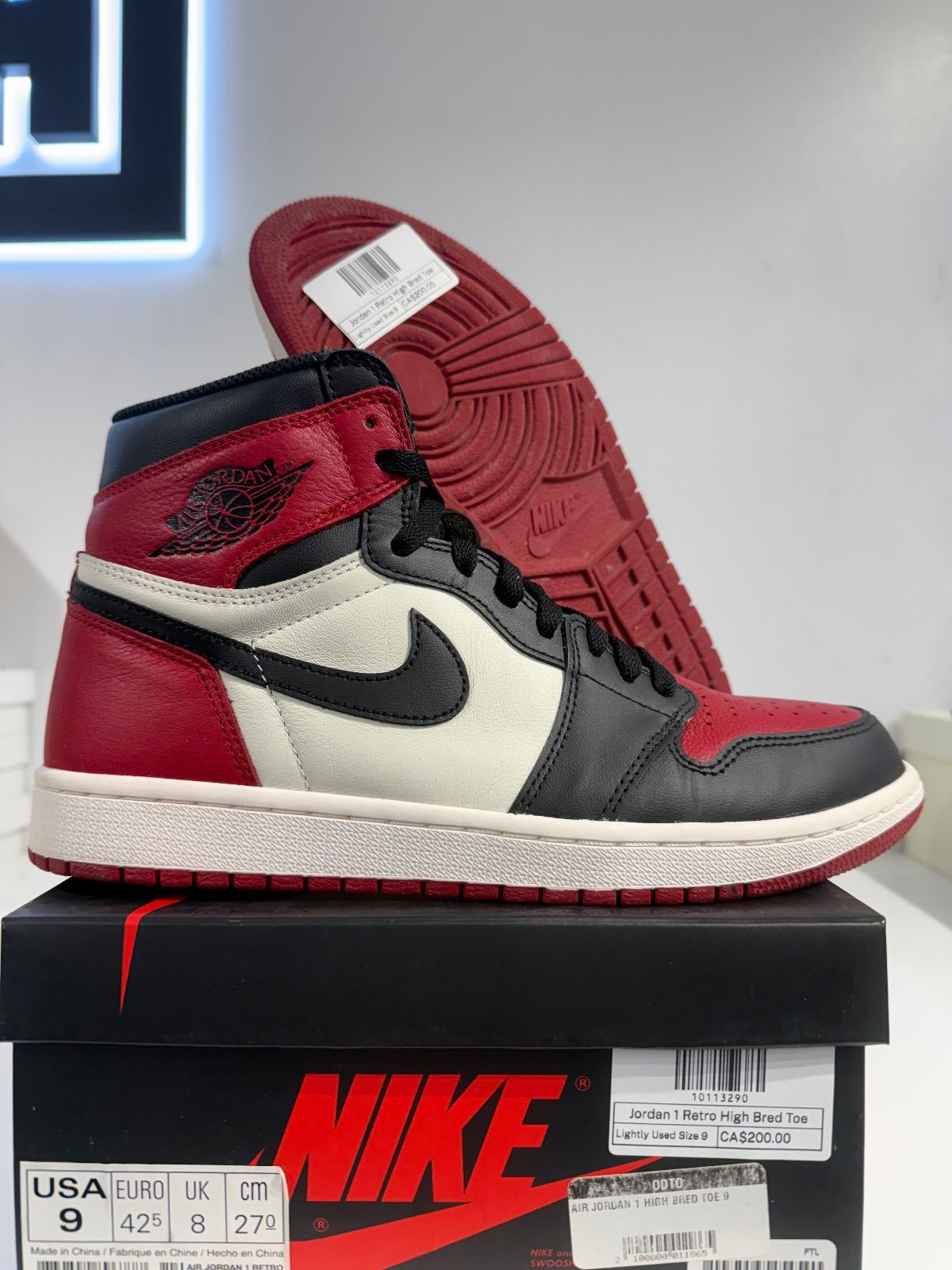 Jordan 1 Retro High Bred Toe - Lightly Used Size 9