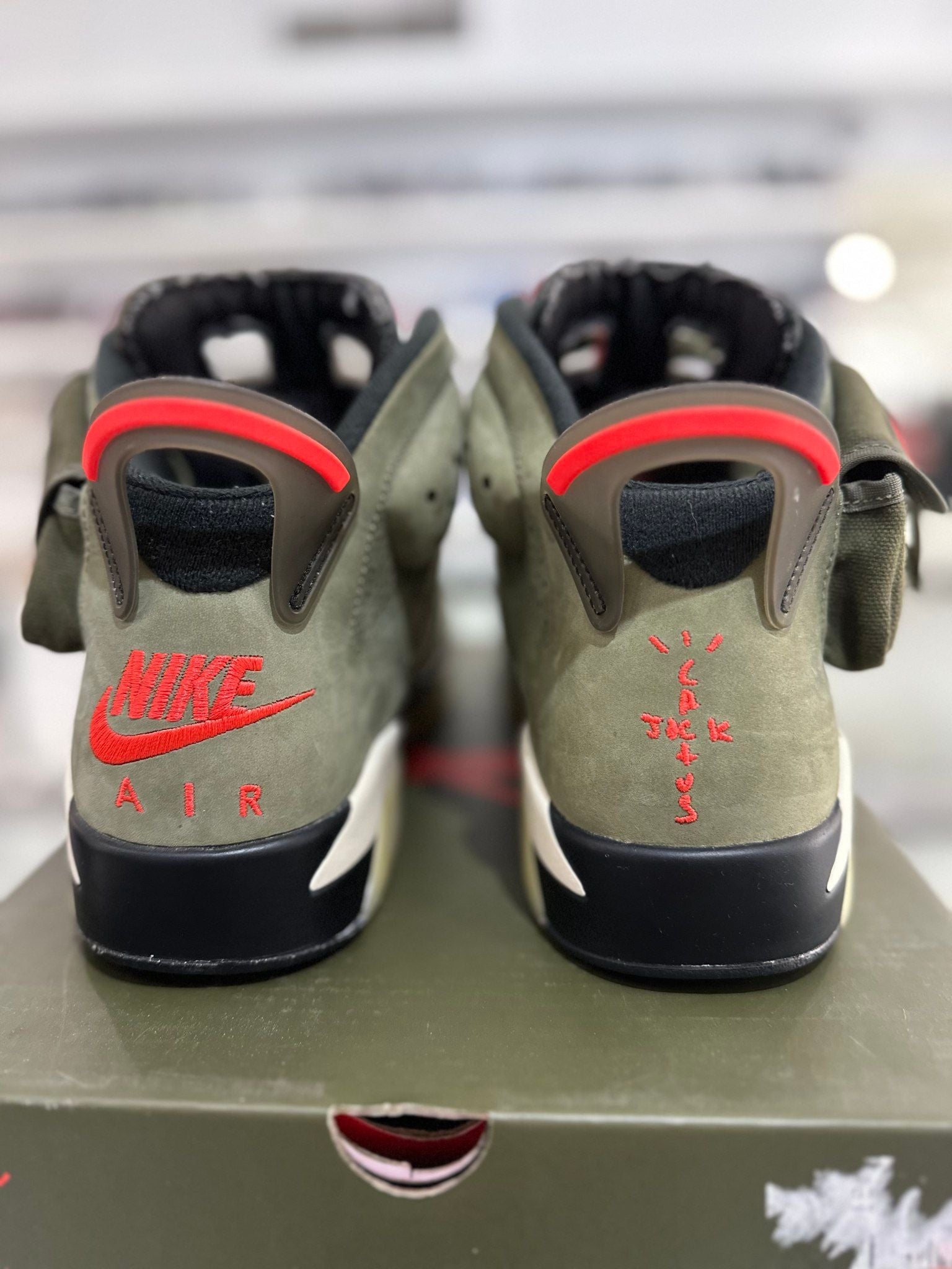 Air Jordan 6 Retro Travis Scott (Preowned Size 8.5) - Pre-Owned