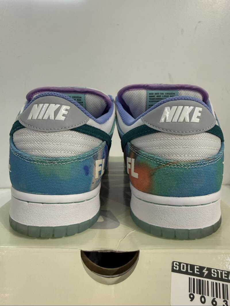 Nike SB Dunk Low Futura Laboratories Bleached Aqua - Lightly Pre-Owned Size 12