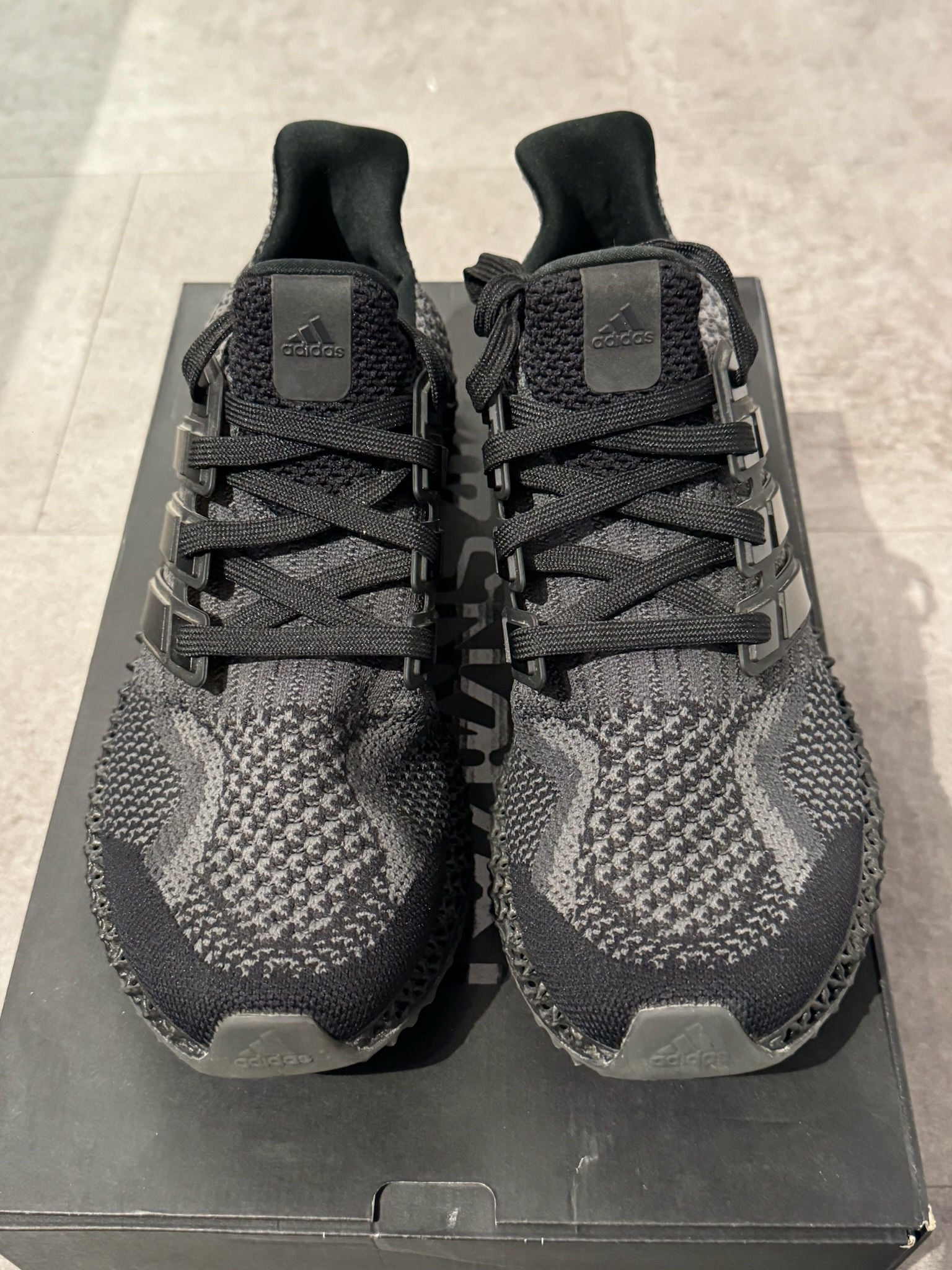adidas Ultra 4D 5.0 Black Carbon (Preowned) - Pre-Owned (No original box)