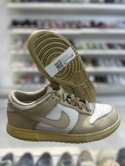 Nike Dunk Low Oatmeal (Women's) - Pre-Owned Size 7.5 (Heavily Worn , No original box)