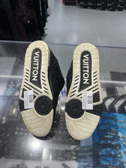 Louis Vuitton LV Skate Sneaker Black White - Pre-Owned Size 11 (No original box)