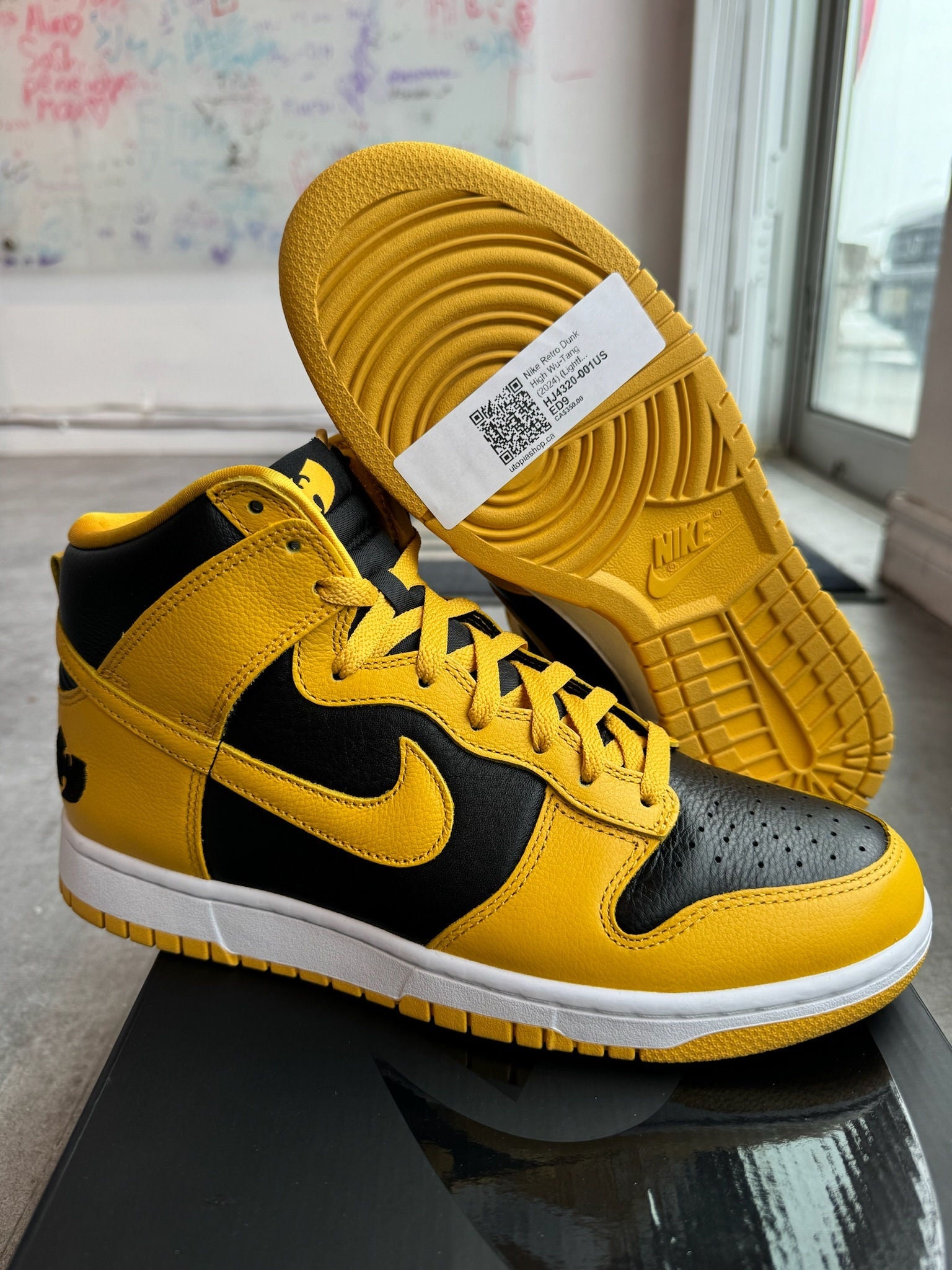 Nike Retro Dunk High Wu-Tang (2024) - Pre-Owned Size 9 (Lightly Used)