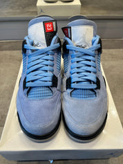 Jordan 4 Retro University Blue - Pre-Owned Size 8.5