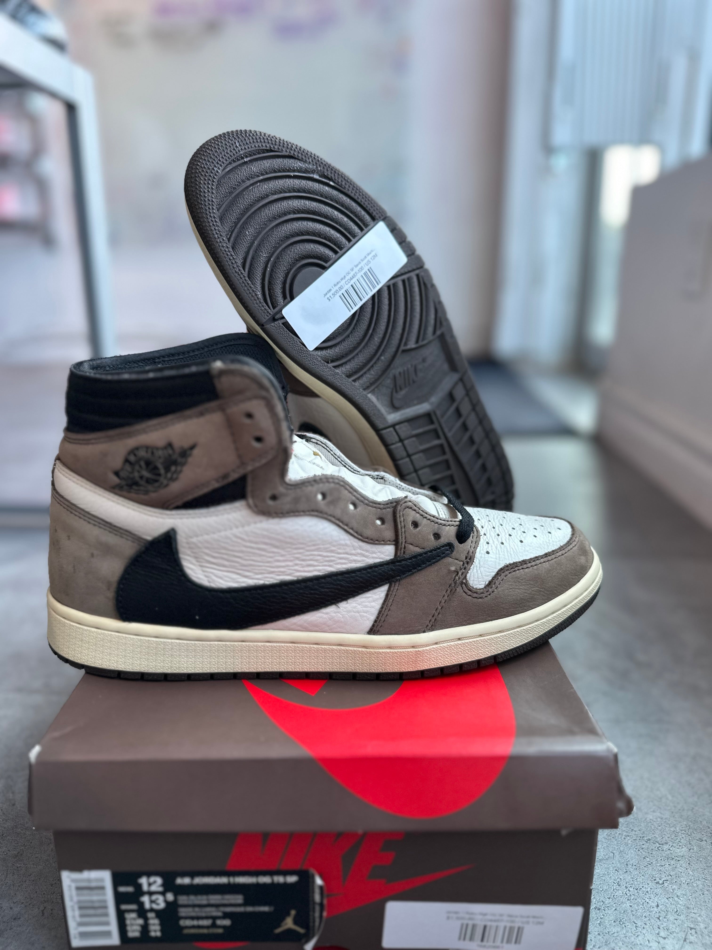 Jordan 1 Retro High OG SP Travis Scott Mocha - Pre-Owned Size 12