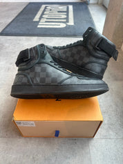 Louis Vuitton Rivoli Damier Black - Pre-Owned Size LV8/US9.5