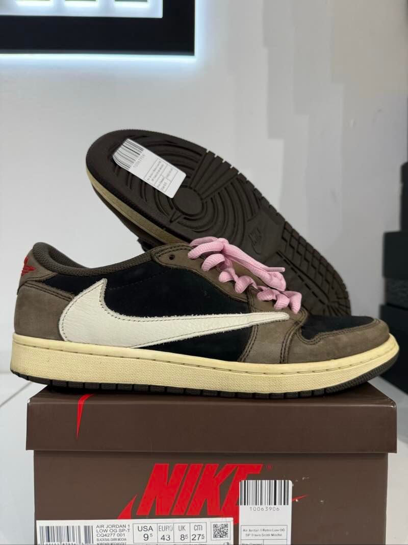 Air Jordan 1 Retro Low OG SP Travis Scott Mocha - Pre-Owned Size 9.5