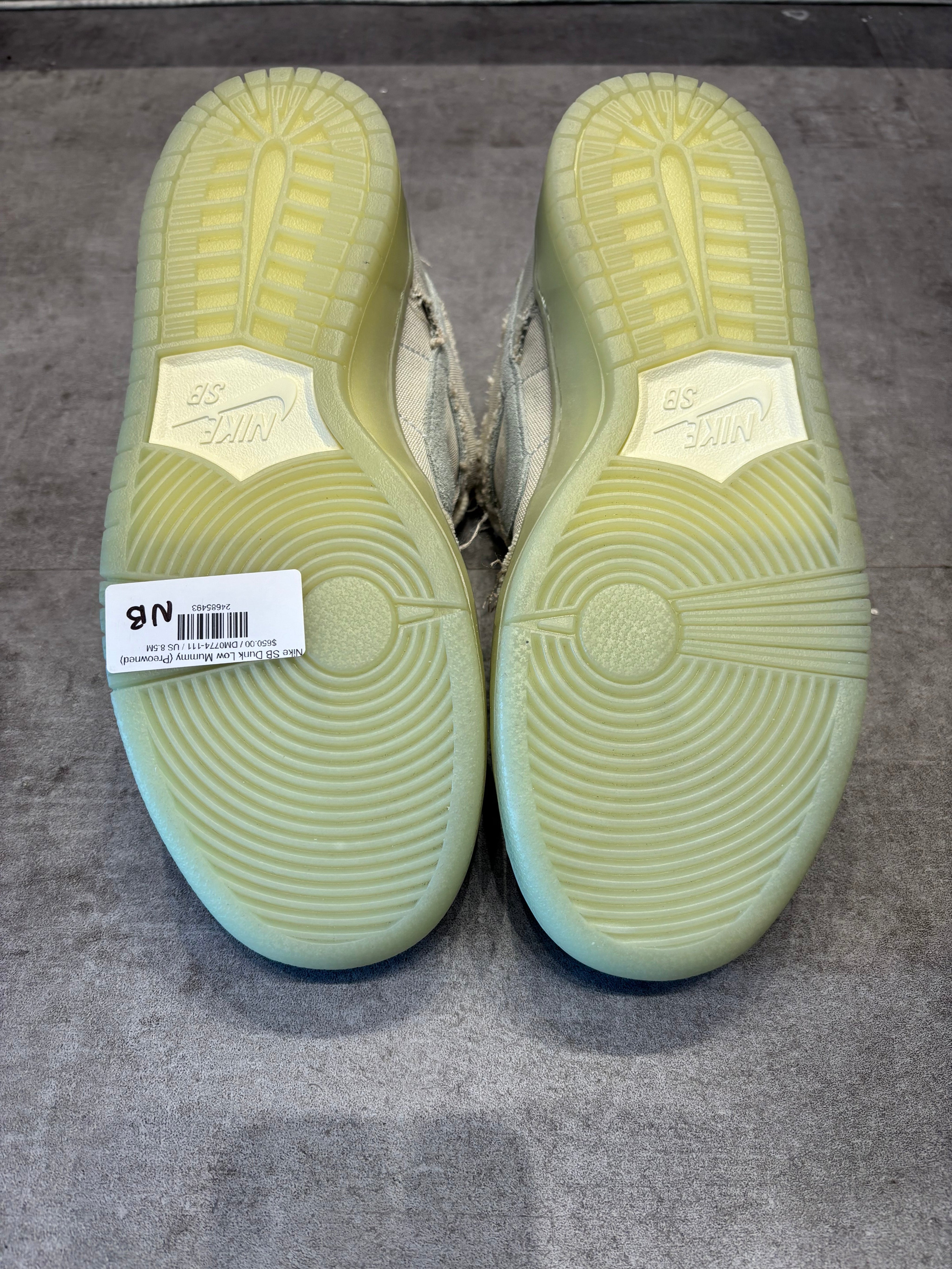 Nike SB Dunk Low Mummy - Pre-Owned Size 8.5 (No original box)