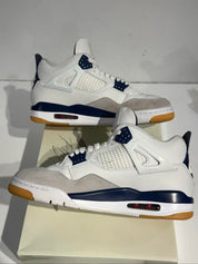 Jordan 4 Retro SB Navy - Pre-Owned Size 10