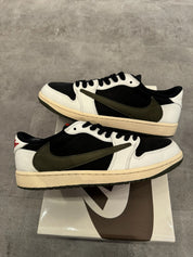 Jordan 1 Retro Low OG SP Travis Scott Olive (W) - Worn Twice Size 10.5M/12W