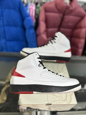 Jordan 2 Retro Chicago (2022) - Pre-Owned Size 10.5