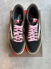 Air Jordan 1 Retro Low OG SP Travis Scott Mocha - Pre-Owned Size 9.5
