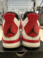 Jordan 4 Retro Red Cement - Pre-Owned Size 9