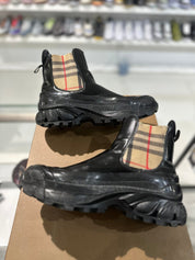 Burberry Coated Canvas Chelsea Boot - Pre-Owned Size 7