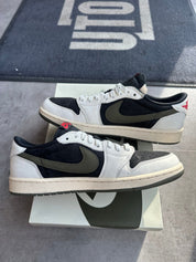 Jordan 1 Retro Low OG SP Travis Scott Olive (W) - Pre-Owned Size 10M/11.5W