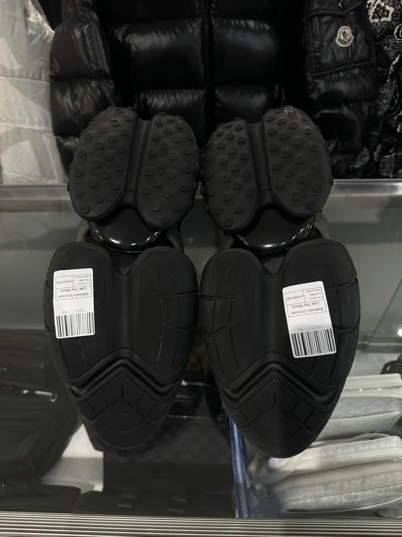 Balmain Unicorn Low-Top Black - Pre-Owned Size 9 (No original box)
