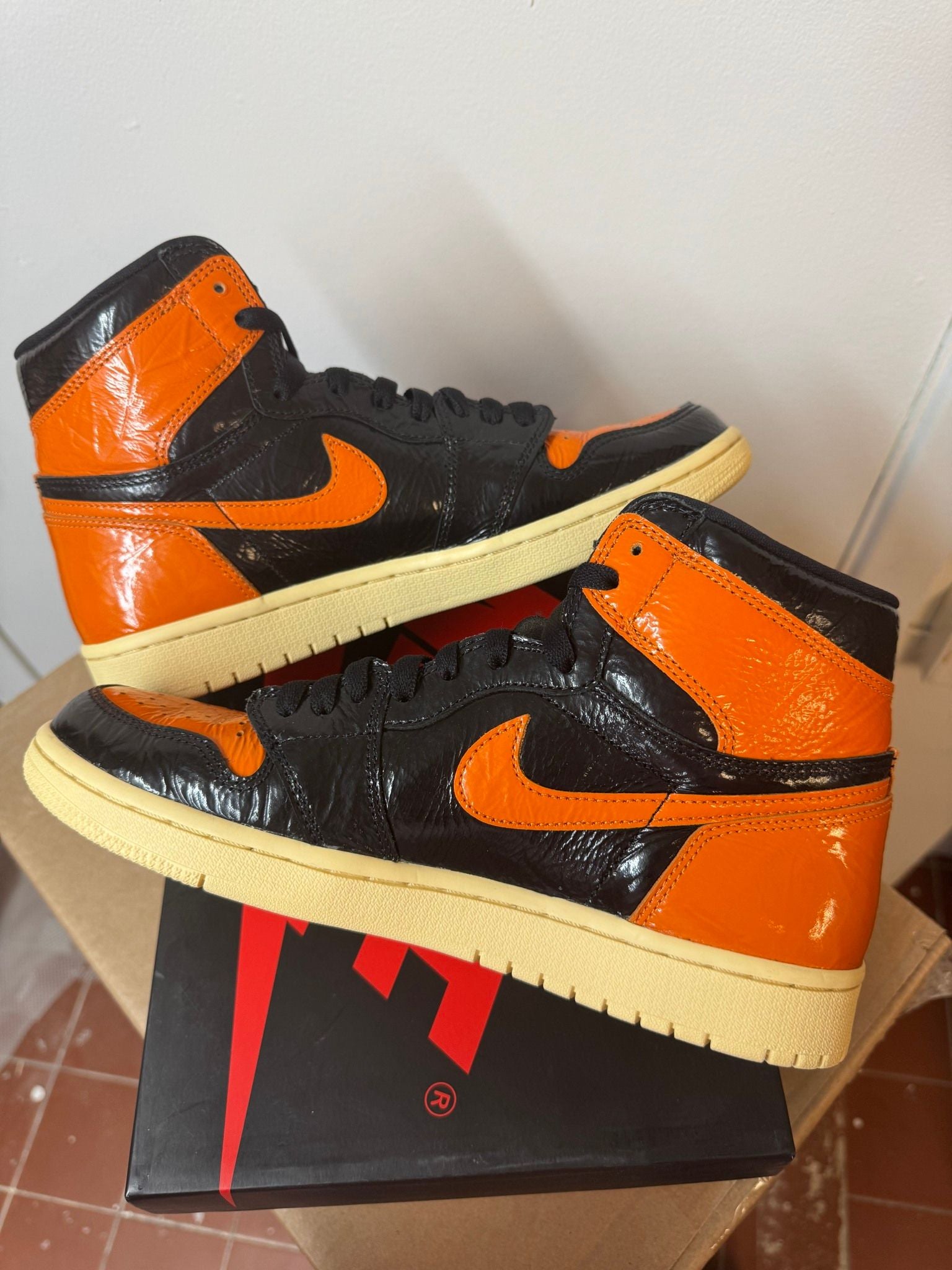 Jordan 1 Retro High Shattered Backboard 3.0 - Pre-Owned Size 8.5
