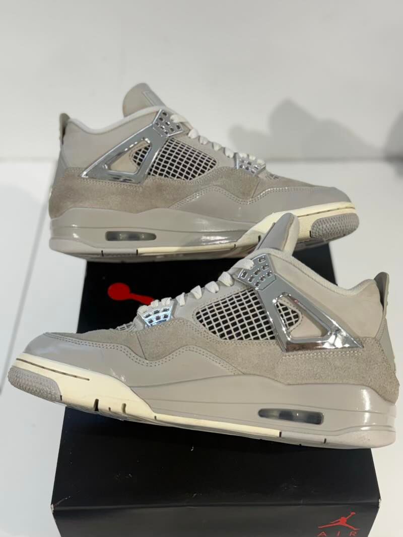 Jordan 4 Retro Frozen Moments (Women's) - Pre-Owned Size 8.5M/10W