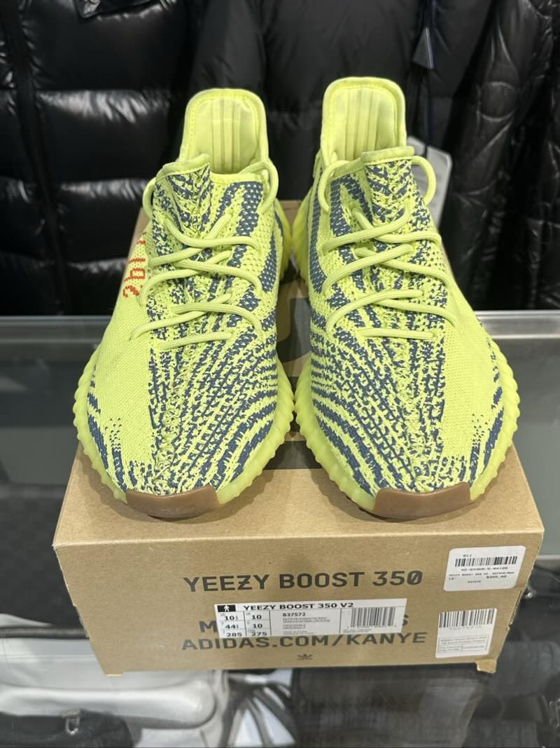 adidas Yeezy Boost 350 V2 Semi Frozen Yellow - Pre-Owned Size 10.5M