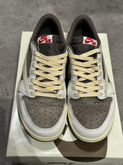 Jordan 1 Retro Low OG SP Travis Scott Reverse Mocha - Pre-Owned Size 8