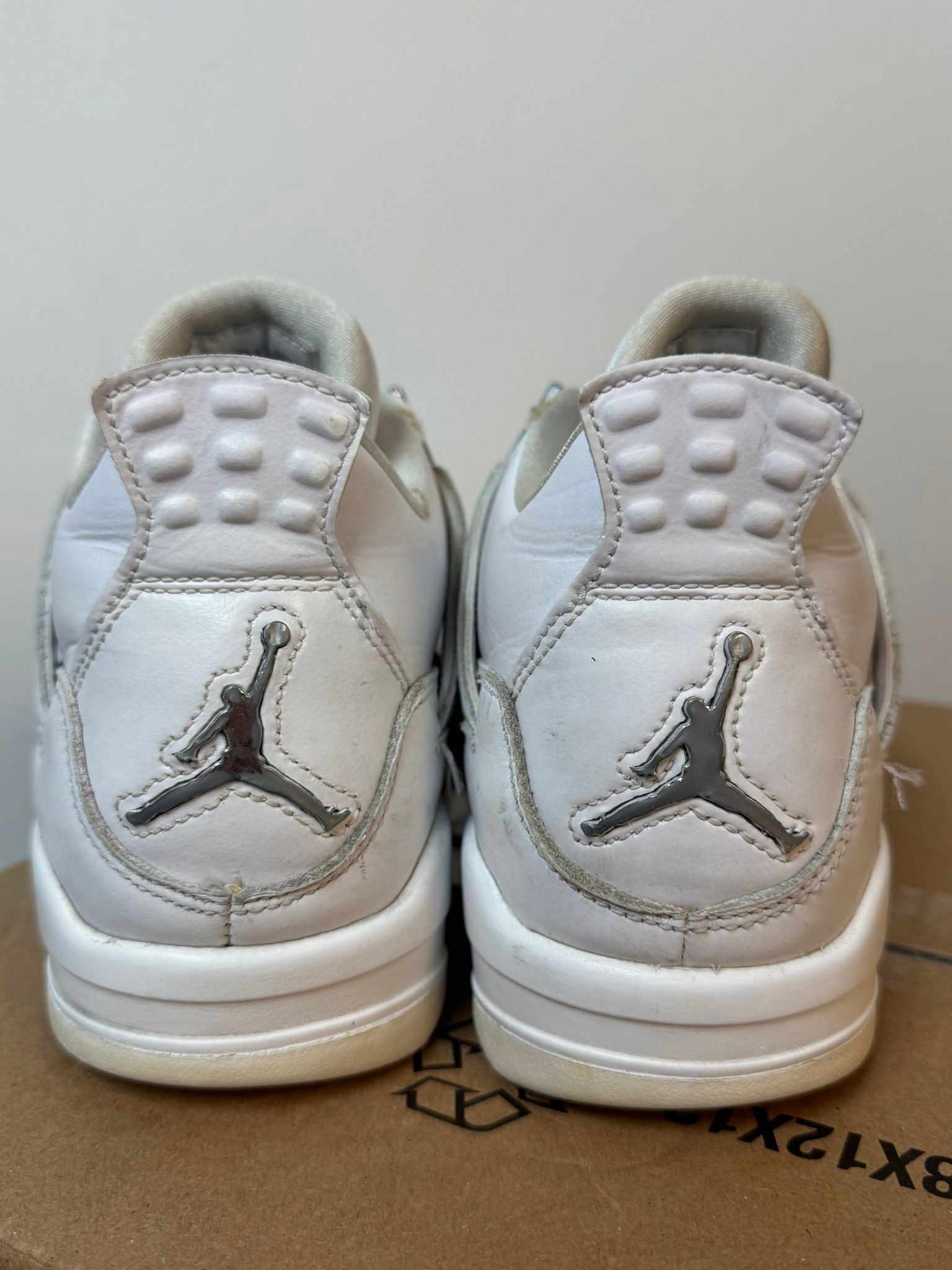 Jordan 4 Retro Pure Money (2017) - Pre-Owned Size 8 (No original box)