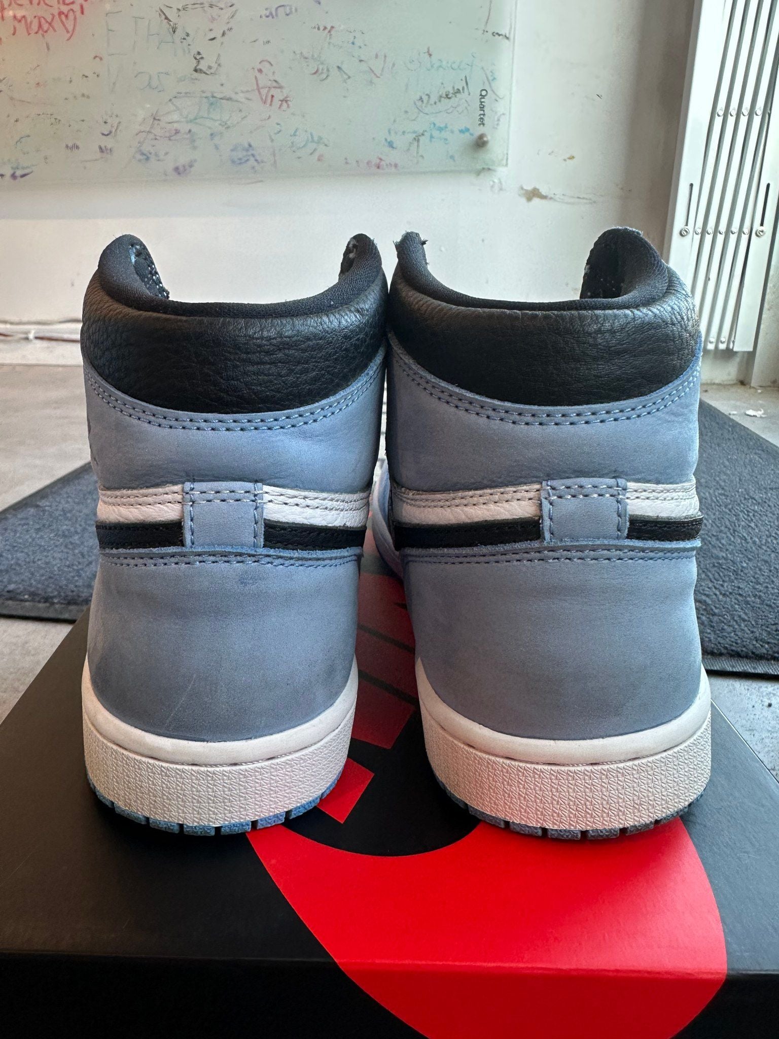 Jordan 1 Retro High University Blue - Pre-Owned Size 7