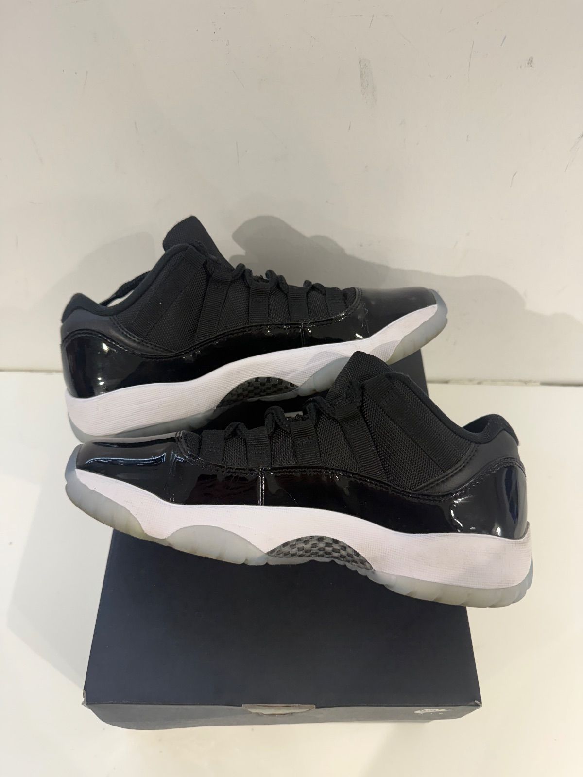 Jordan 11 Retro Low Space Jam (GS) - Pre-Owned Size 6Y