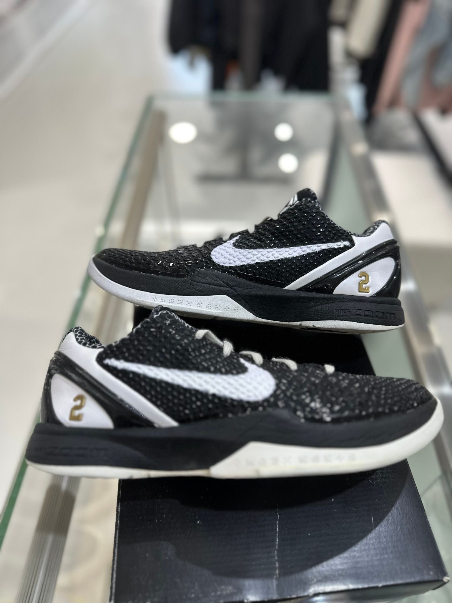 Nike Kobe 6 Protro Mambacita Sweet 16 - Pre-Owned Size 9