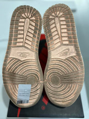 Jordan 1 Retro High Black Crimson Tint - Pre-Owned Size 8