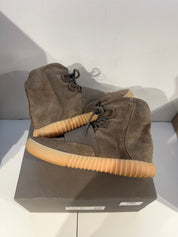 adidas Yeezy Boost 750 Chocolate - Pre-Owned Size 9