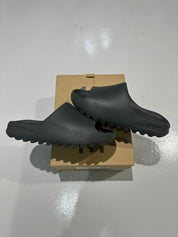Adidas Yeezy Slide Dark Onyx (Preowned Size 9) - Pre-Owned