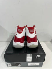 Jordan 11 Retro Cherry (2022) - Pre-Owned Size 9