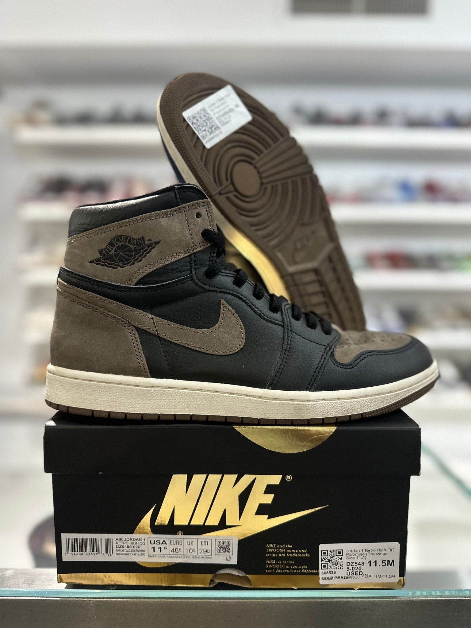 Jordan 1 Retro High OG Palomino - Pre-Owned Size 11.5