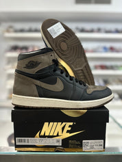 Jordan 1 Retro High OG Palomino - Pre-Owned Size 11.5