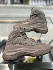 Yeezy Desert Boot Season 7 Cinder - Pre-Owned size 6 (No Original Box)