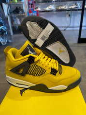 Jordan 4 Retro Lightning (2021) - Pre-Owned Size 11M