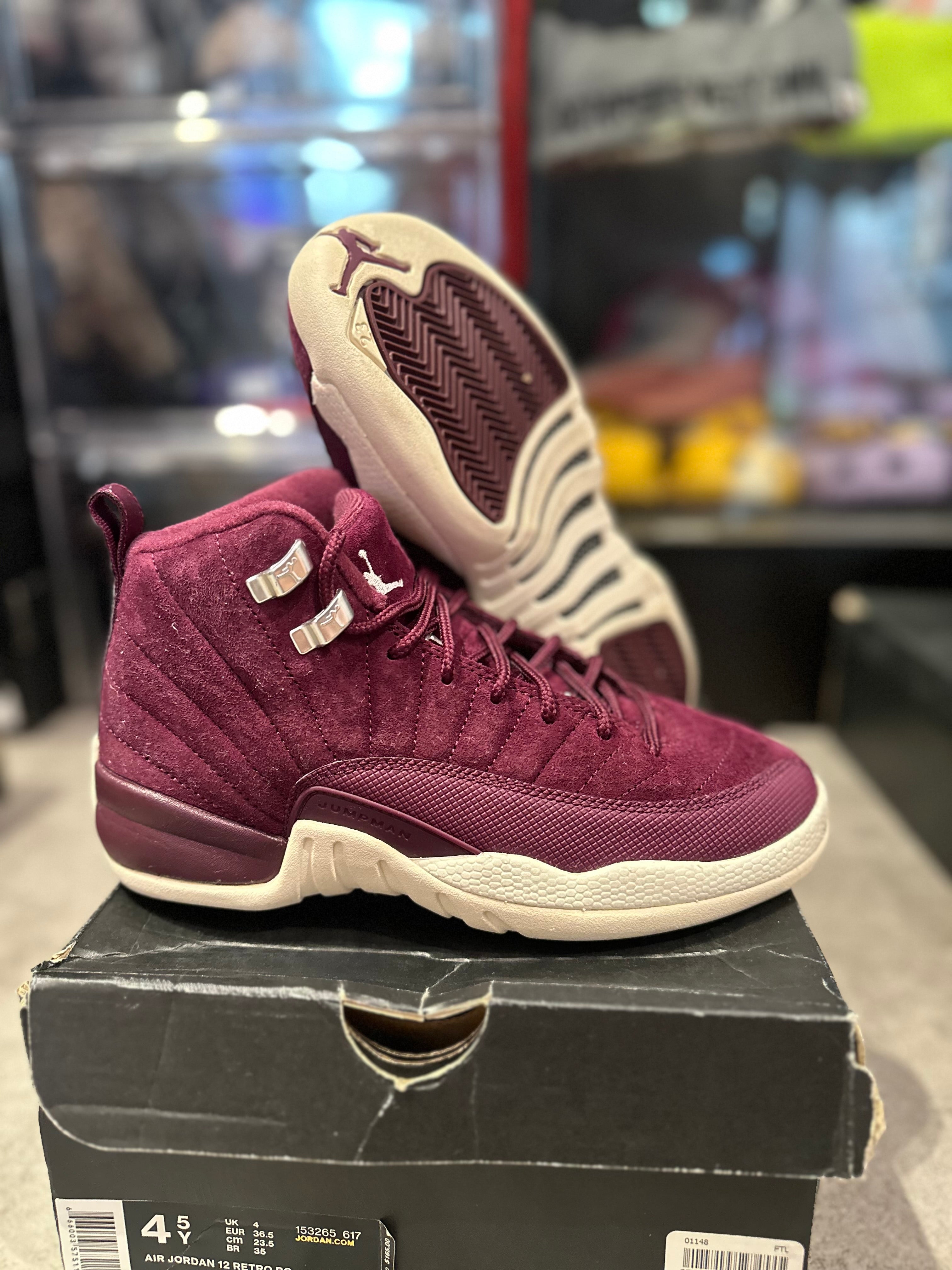 Jordan 12 Retro Bordeaux (GS) (Preowned) - Pre-Owned
