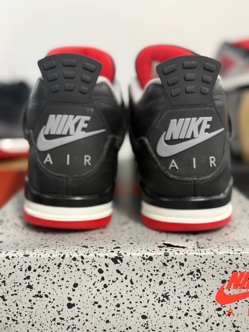 Jordan 4 Retro Bred Reimagined - Pre-Owned Size 12