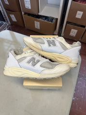 New Balance 990v2 MiUSA Teddy Santis Sea Salt - Pre-Owned Size 9.5