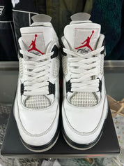 Jordan 4 Retro White Cement (2025) - Pre-Owned Size 9