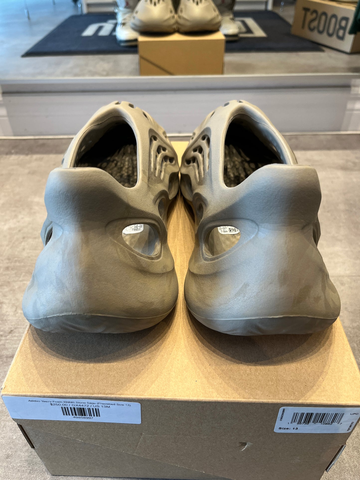 Adidas Yeezy Foam RNNR Stone Sage (Preowned Size 13)