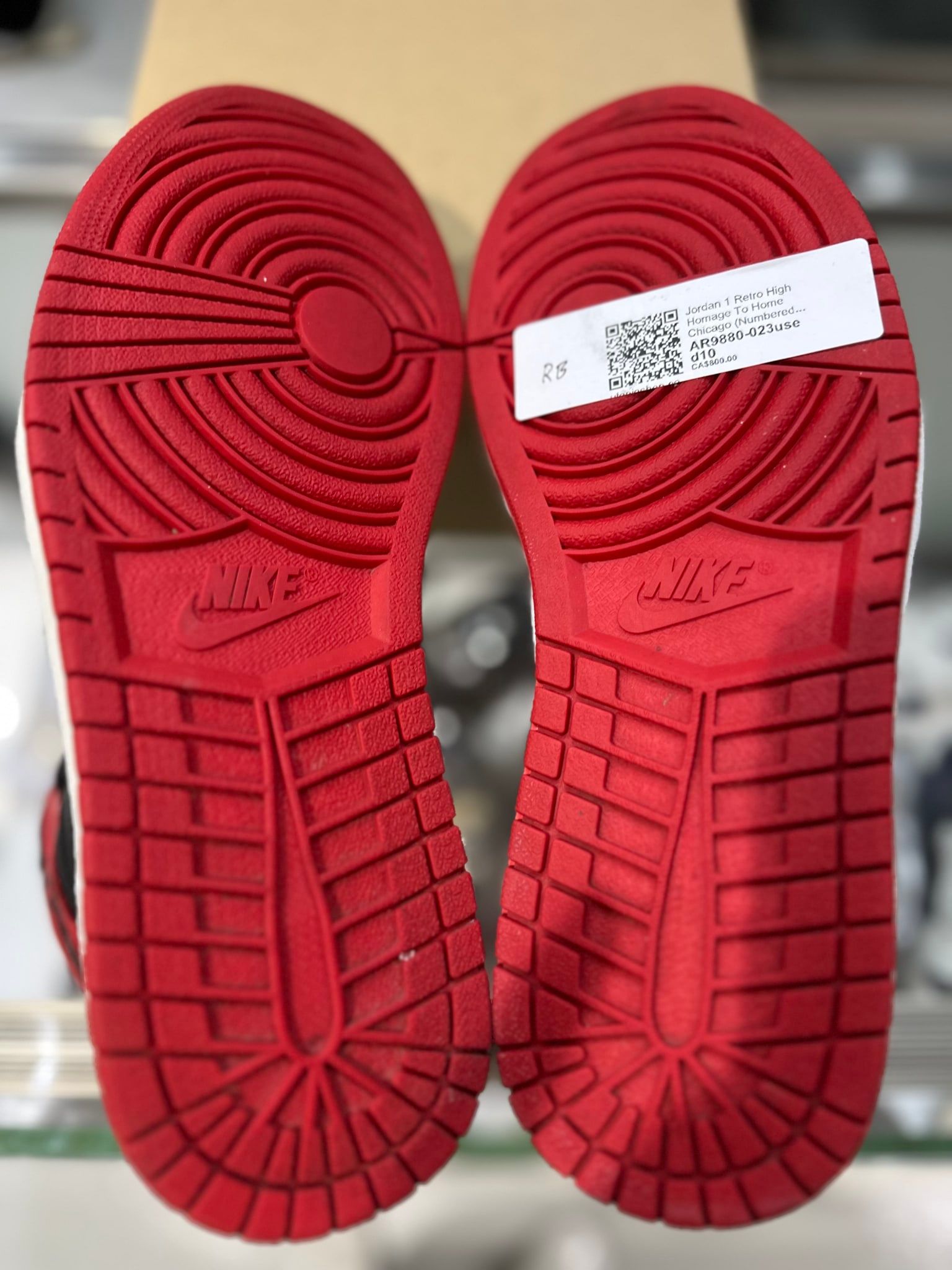Jordan 1 Retro High Homage To Home Chicago (Numbered) - Pre-Owned Size 10 (Replacement box)
